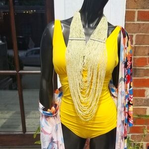 ✨️Beige/Yellow💛 Beaded Multi Strand Statement Necklace✨️ Only One Available✨️